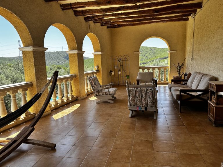 IMG_3634_converted-scaled