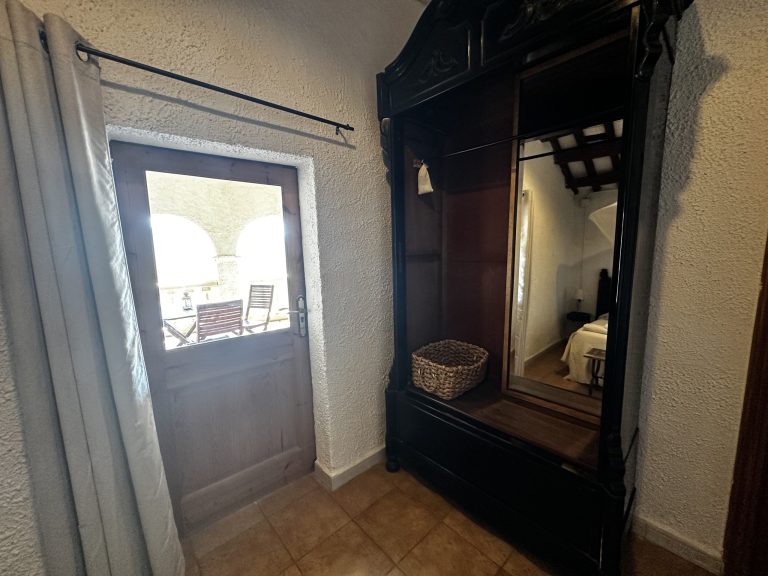 IMG_3656_converted-scaled